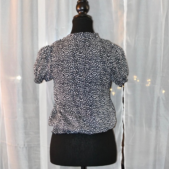 Sheer polka dot Jacob blouse. - Picture 4 of 11